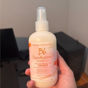 Bumble and bumble Hairdresser's Invisible Oil Primer - White and Orange